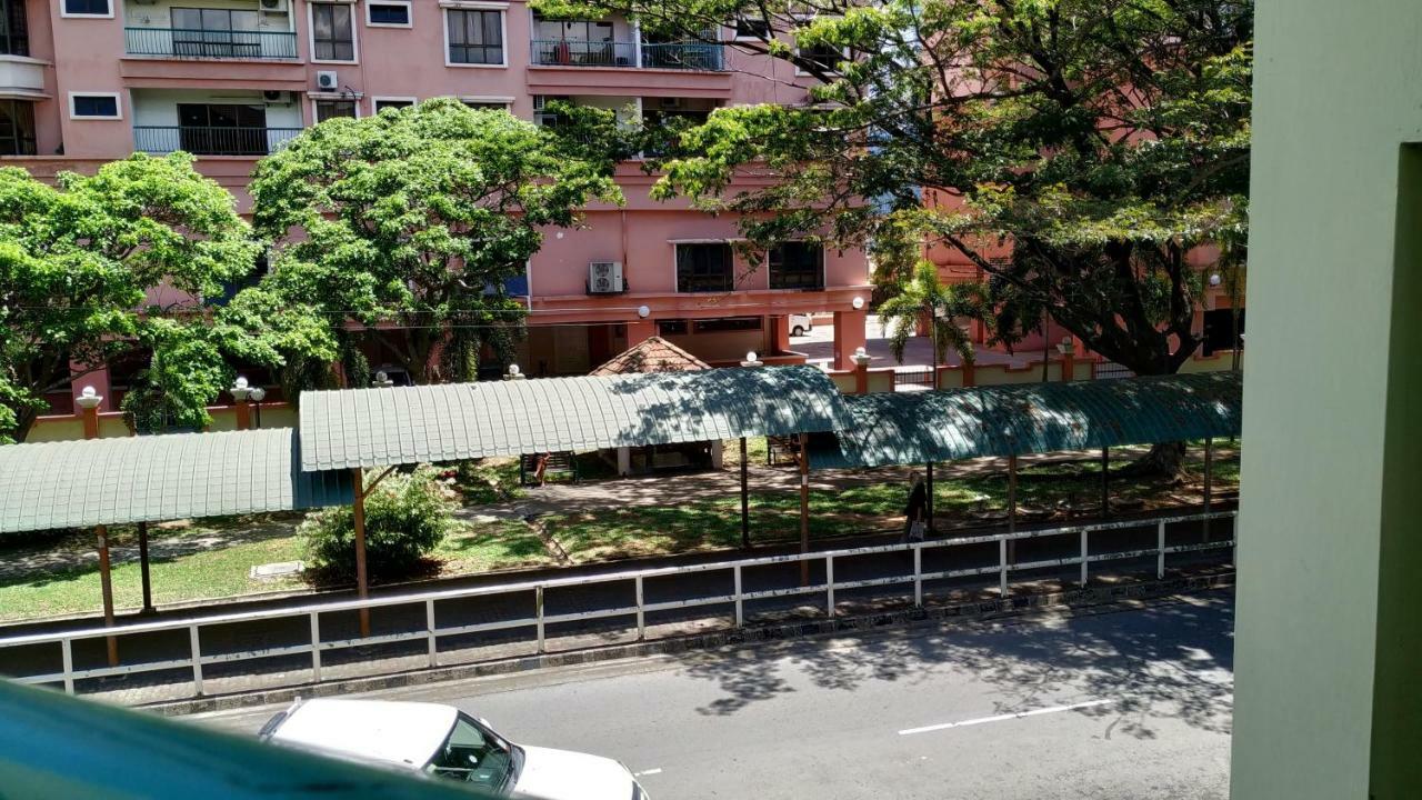 Get Inn Backpackers Kota Kinabalu Buitenkant foto