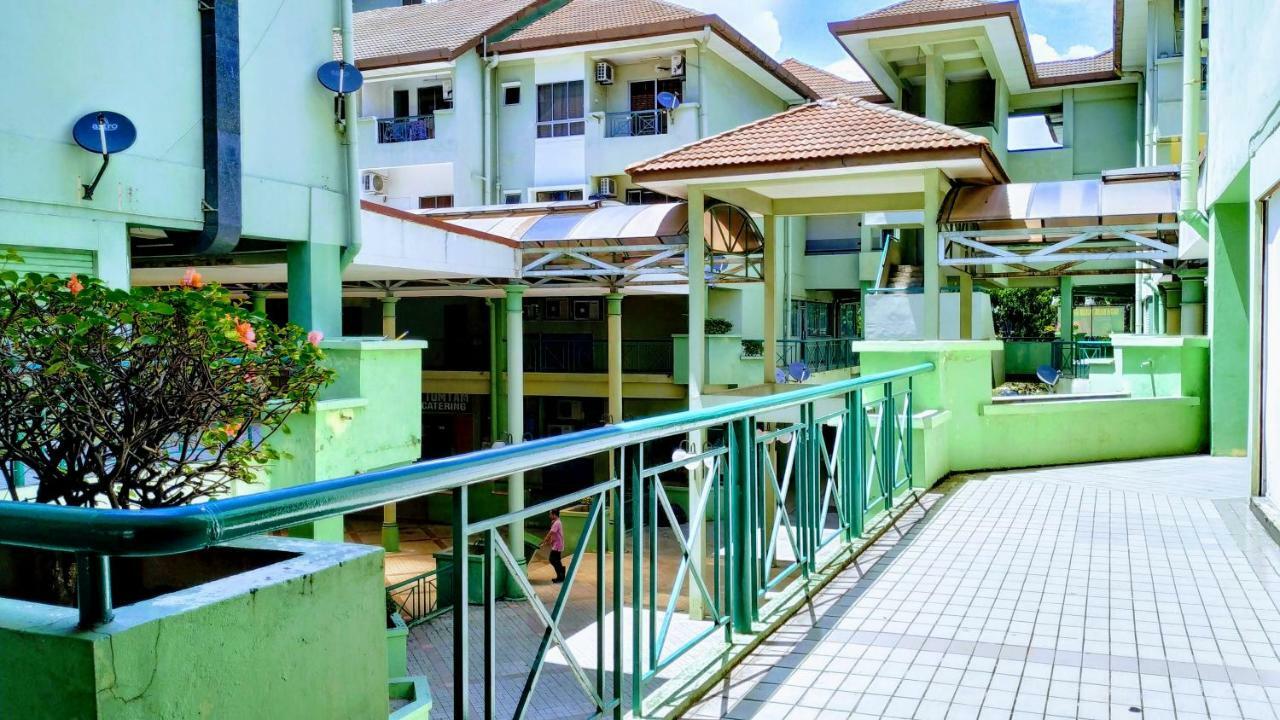 Get Inn Backpackers Kota Kinabalu Buitenkant foto