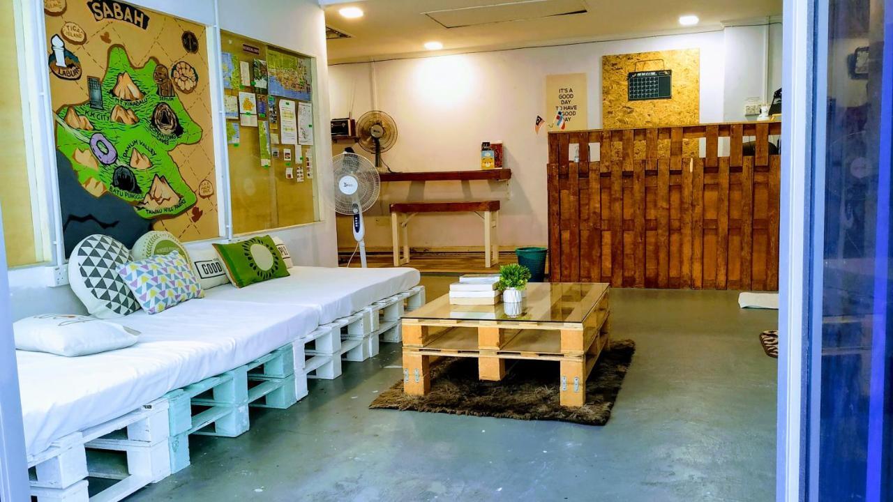 Get Inn Backpackers Kota Kinabalu Buitenkant foto